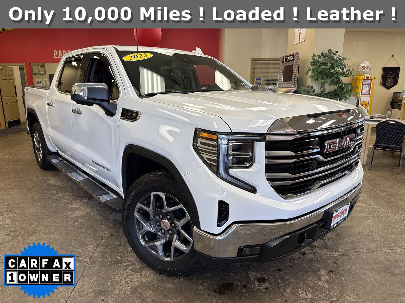 2023 GMC Sierra 1500 SLT — Pickup Truck — 10,547 mi — Batavia, NY