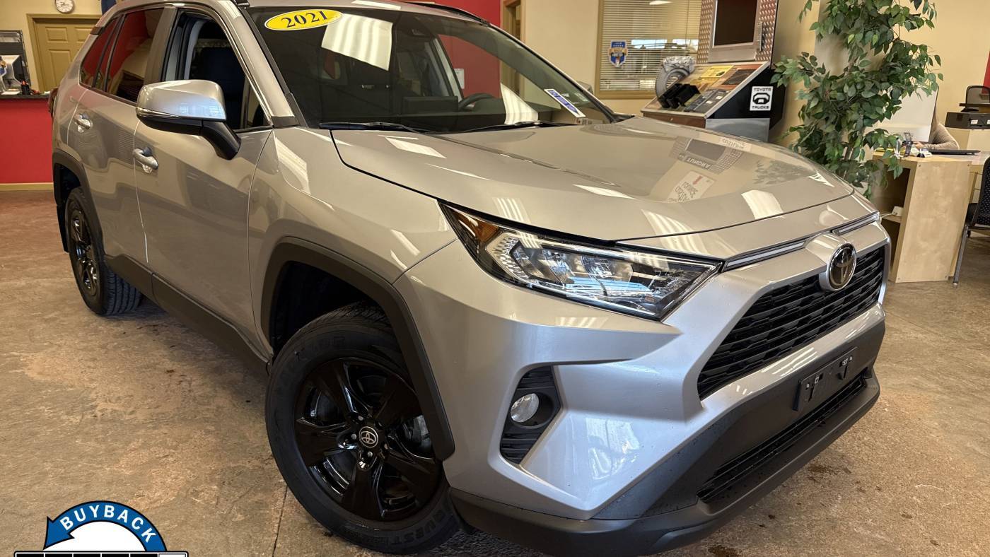 2021 Toyota RAV4 XLE