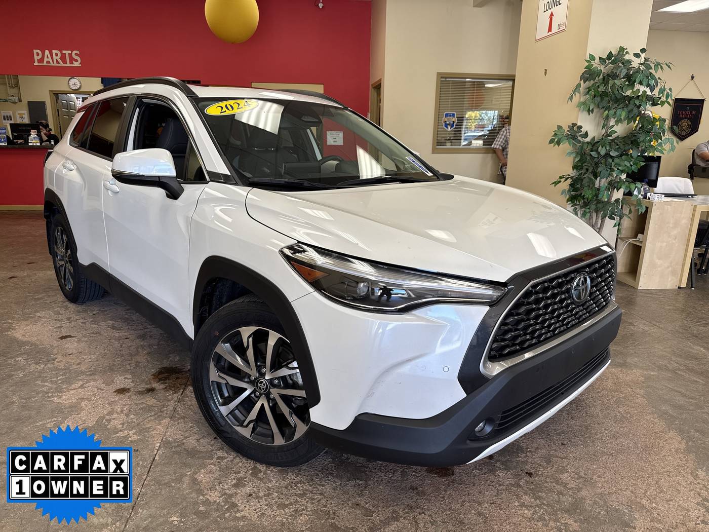 2024 Toyota Corolla Cross XLE — SUV — 16,408 mi — Batavia, NY