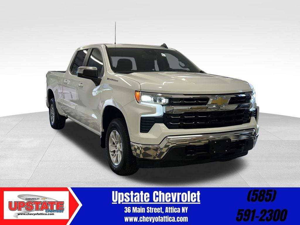 2023 Chevrolet Silverado 1500 LT — Pickup Truck — 8,005 mi — Attica, NY