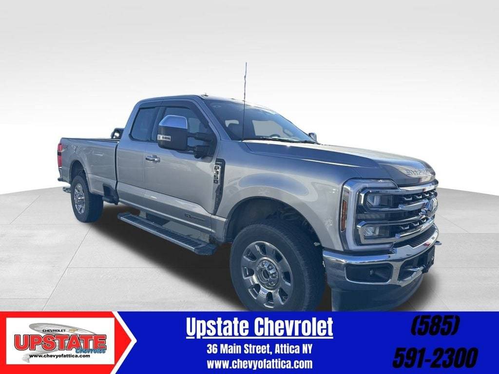 2024 Ford Super Duty F-350 LARIAT — Pickup Truck — 11,558 mi — Attica, NY