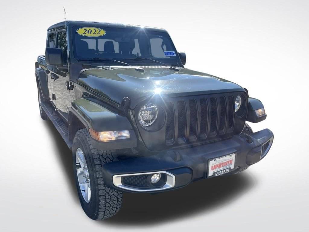 2022 Jeep Gladiator Sport S — Pickup Truck — 44,737 mi — Attica, NY