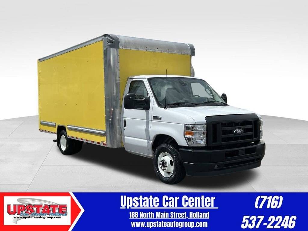 2023 Ford E-Series Cutaway Base — Chassis Cab Truck — 5,863 mi — Attica, NY
