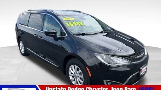 2018 Chrysler Pacifica Touring L — Minivan — 113,736 mi — Attica, NY