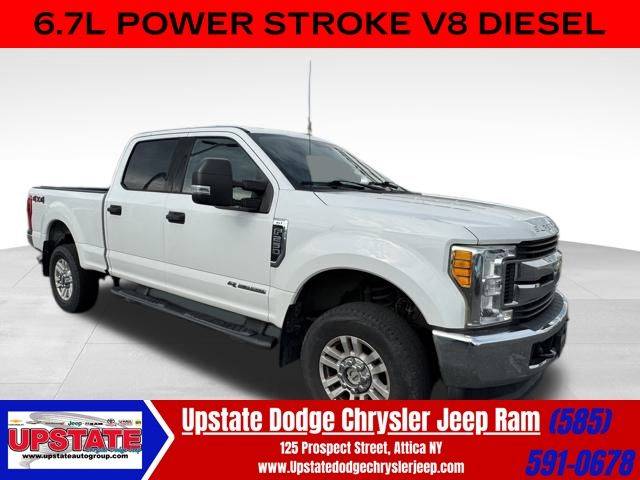2017 Ford Super Duty F-250 XLT — Pickup Truck — 95,602 mi — Attica, NY