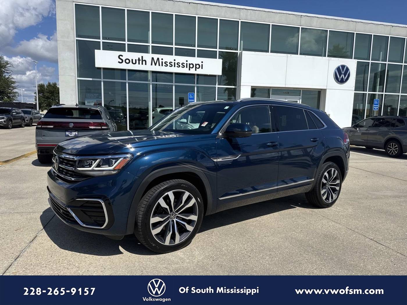 2022 Volkswagen Atlas Cross Sport SEL Premium R-Line — SUV — 44,748 mi — D'Iberville, MS