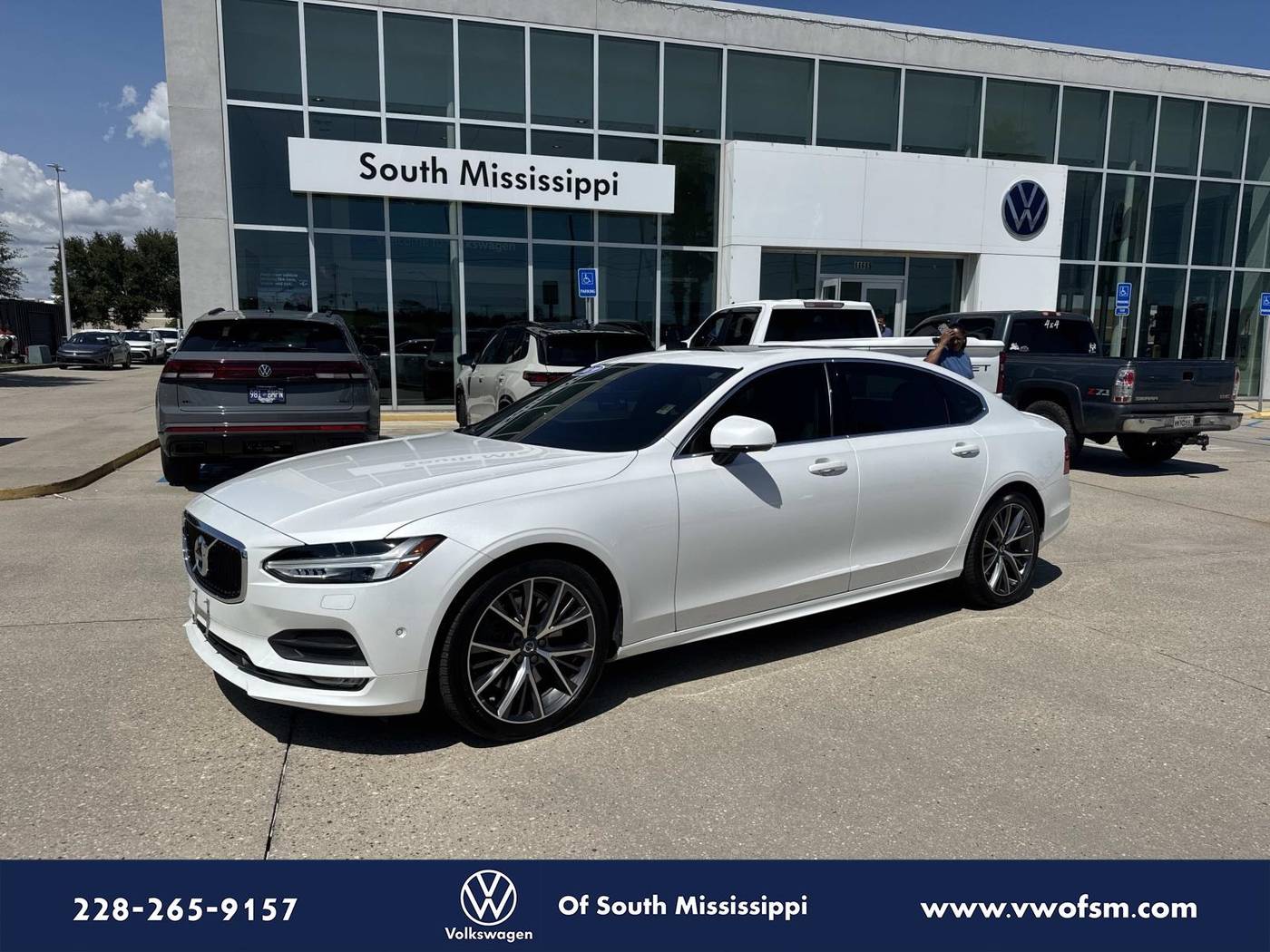 2019 Volvo S90 Momentum — Sedan — 70,636 mi — D'Iberville, MS