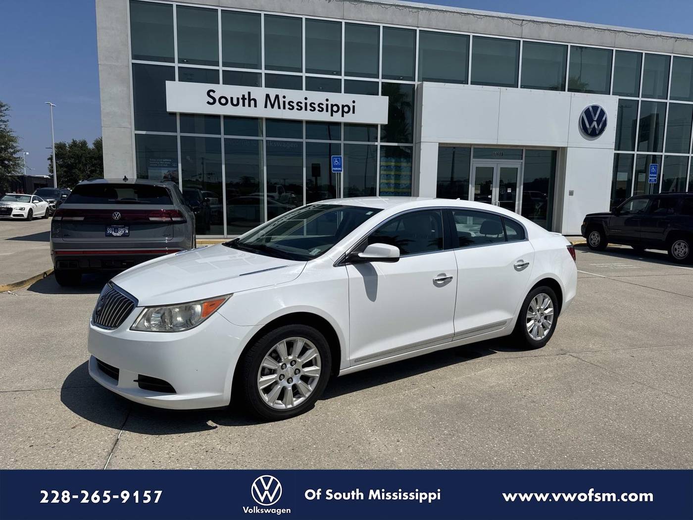 2013 Buick LaCrosse Base — Sedan — 115,459 mi — D'Iberville, MS