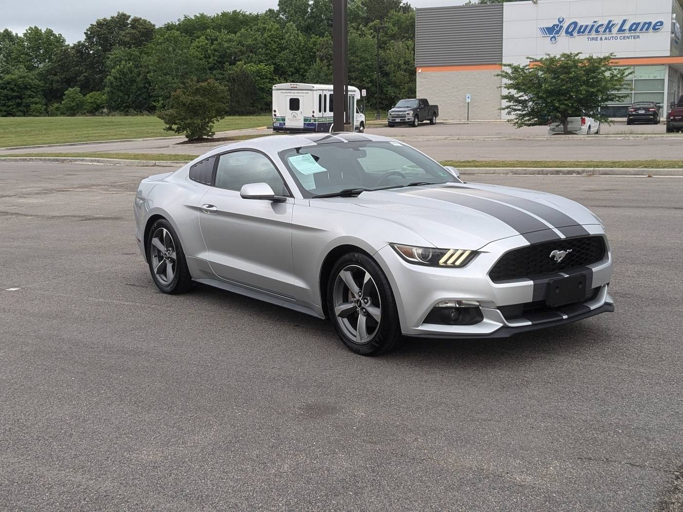 2016 Ford Mustang V6 — Coupe — 21,636 mi — Prince George, VA