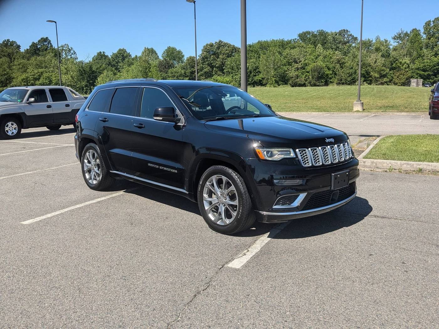 2019 Jeep Grand Cherokee Summit — SUV — 105,365 mi — Prince George, VA