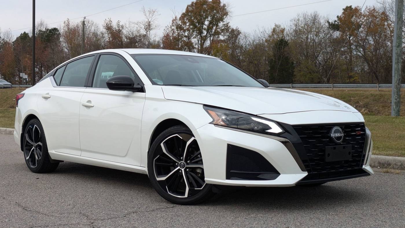 2023 Nissan Altima SR — Sedan — 25,210 mi — Prince George, VA