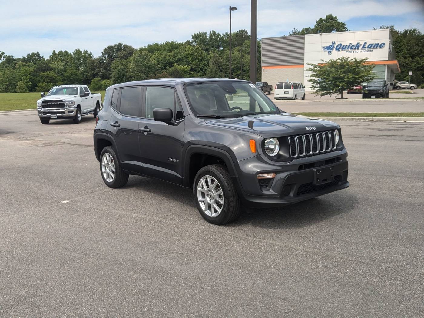 2023 Jeep Renegade Latitude — SUV — 14,583 mi — Prince George, VA