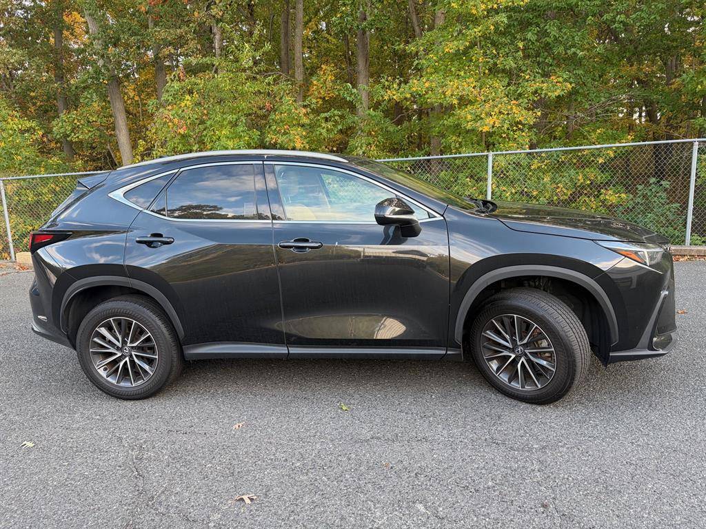 2025 Lexus NX NX 350 Premium — SUV — 25,018 mi — Oakhurst, NJ