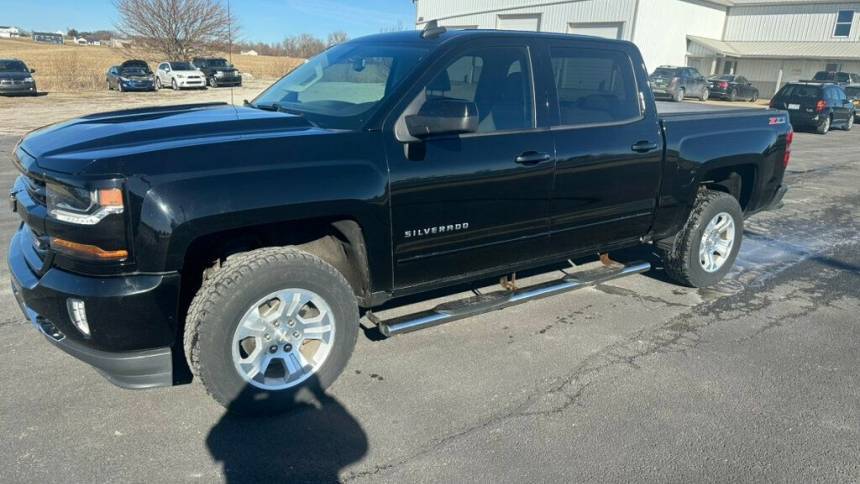 2017 Chevrolet Silverado 1500 LT — Pickup Truck — 115,861 mi — Carlock, IL