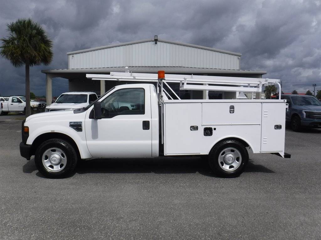 2008 Ford Super Duty F-350 XL — Pickup Truck — 175,957 mi — Live Oak, FL