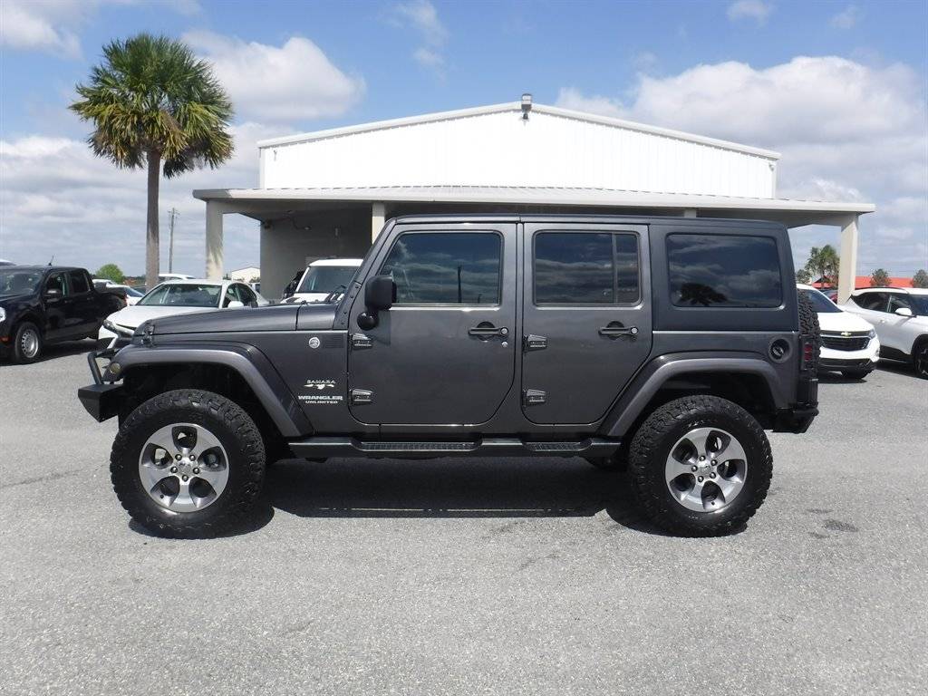 2016 Jeep Wrangler Sahara — SUV — 55,572 mi — Live Oak, FL