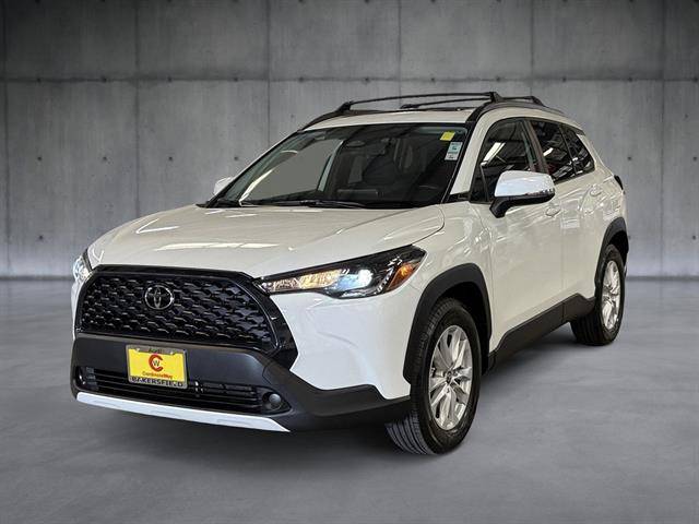 2024 Toyota Corolla Cross LE — SUV — 12,048 mi — Bakersfield, CA