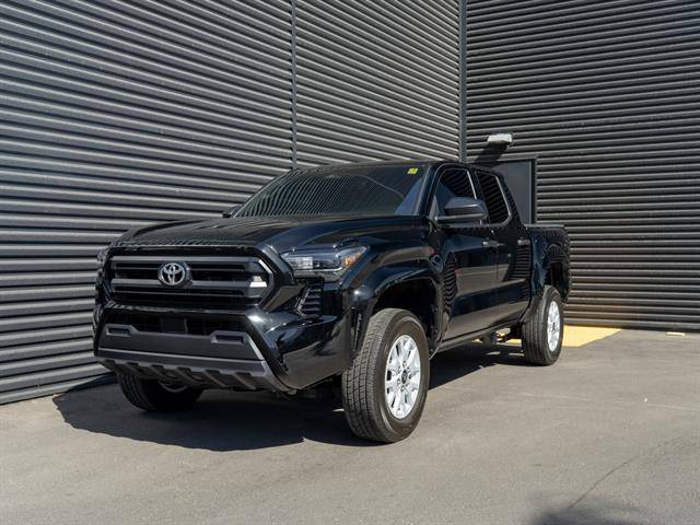 2025 Toyota Tacoma SR — Pickup Truck — 9,331 mi — Bakersfield, CA