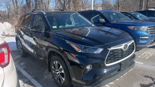 2024 Toyota Highlander XLE — SUV — 7,691 mi — Haverhill, MA