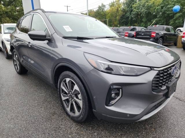 2023 Ford Escape Platinum — SUV — 70,867 mi — Haverhill, MA