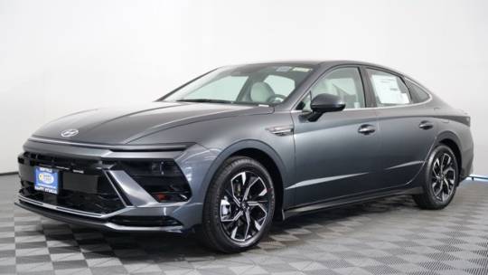 2024 Hyundai Sonata SEL — Sedan — 7,882 mi — Libertyville, IL