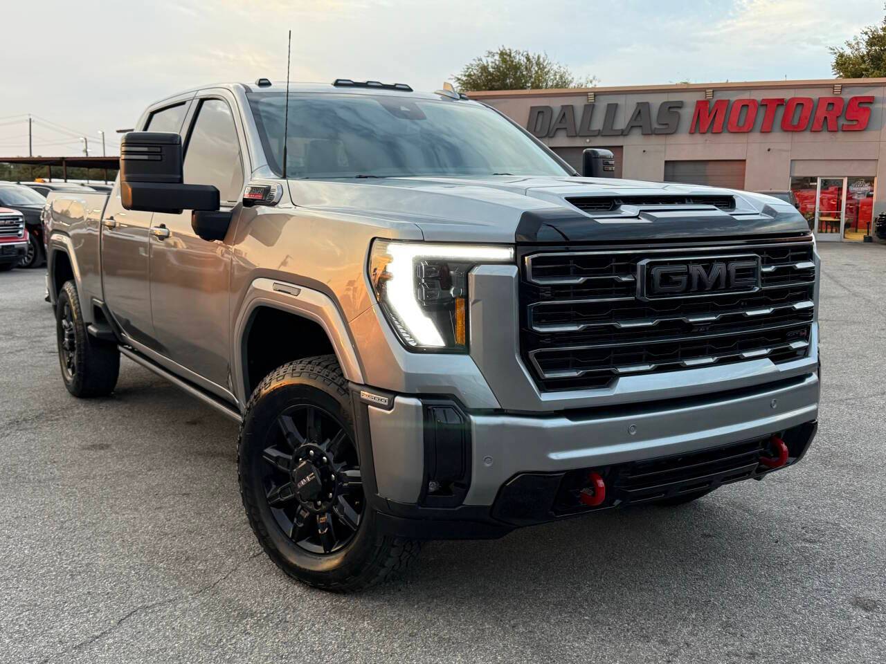 2024 GMC Sierra 3500HD AT4 — Pickup Truck — 61,578 mi — Garland, TX