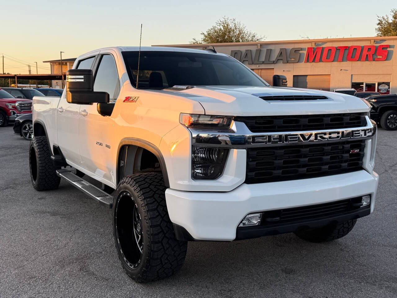 2023 Chevrolet Silverado 2500HD LT — Pickup Truck — 57,612 mi — Garland, TX