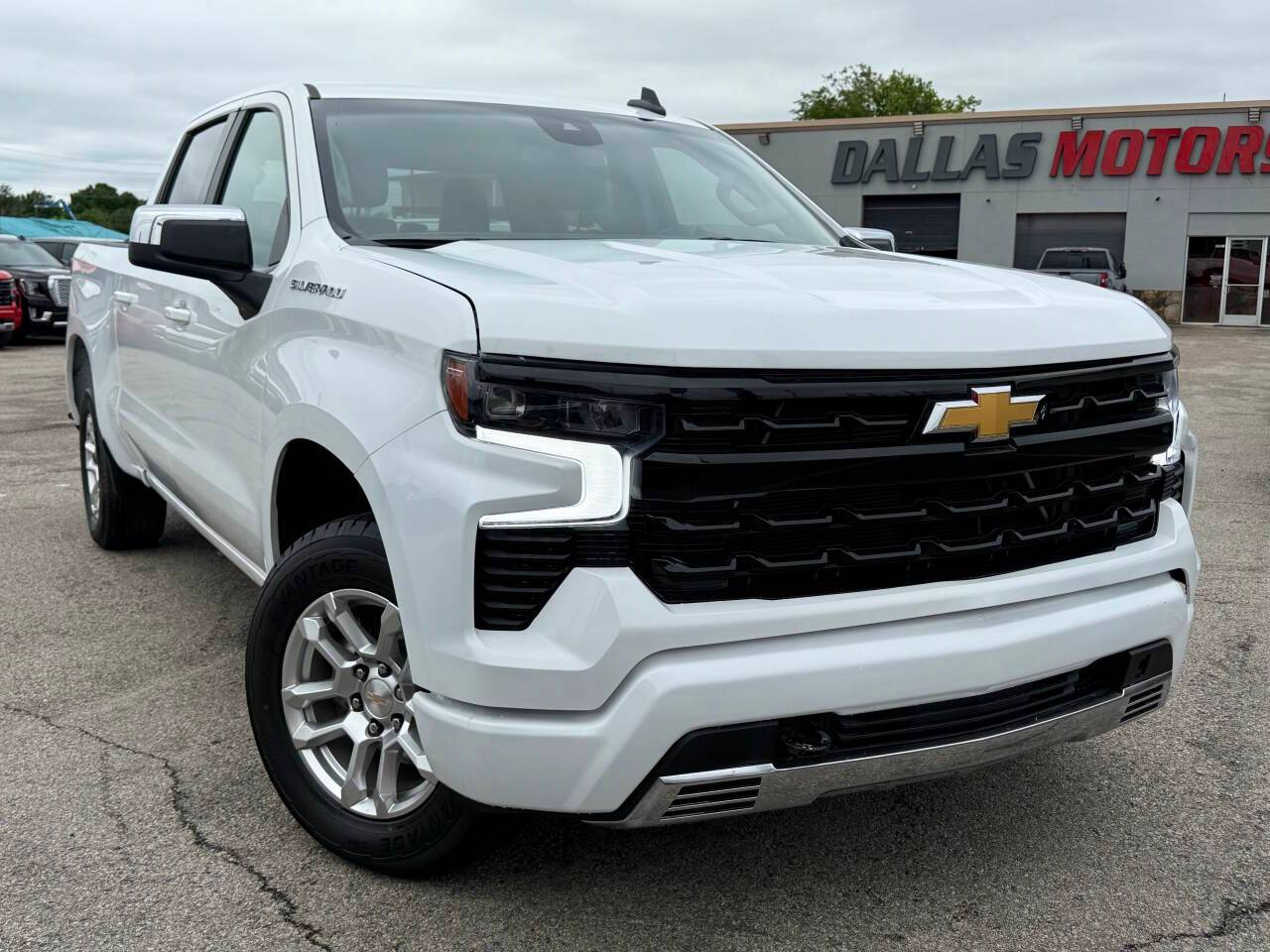 2023 Chevrolet Silverado 1500 LT — Pickup Truck — 18,151 mi — Garland, TX