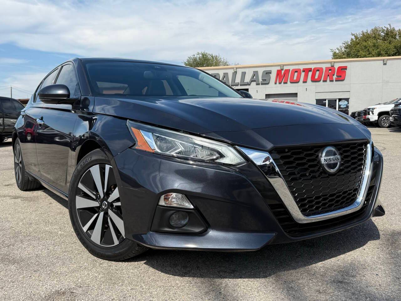 2020 Nissan Altima SL — Sedan — 116,981 mi — Garland, TX