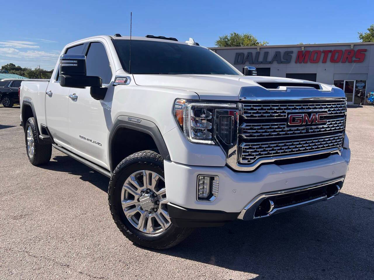 2023 GMC Sierra 2500HD Denali — Pickup Truck — 33,089 mi — Garland, TX