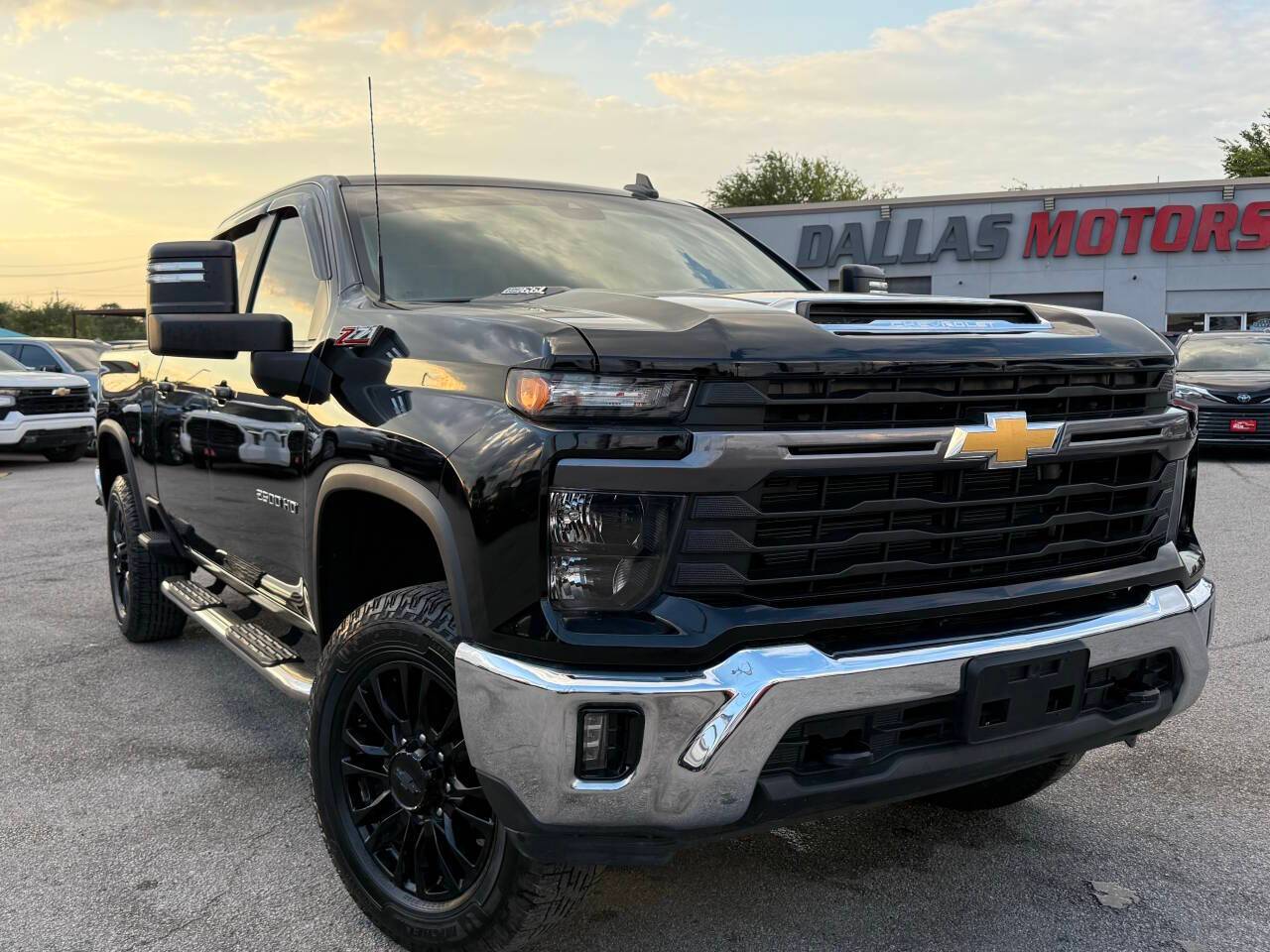 2024 Chevrolet Silverado 2500HD LT — Pickup Truck — 18,642 mi — Garland, TX