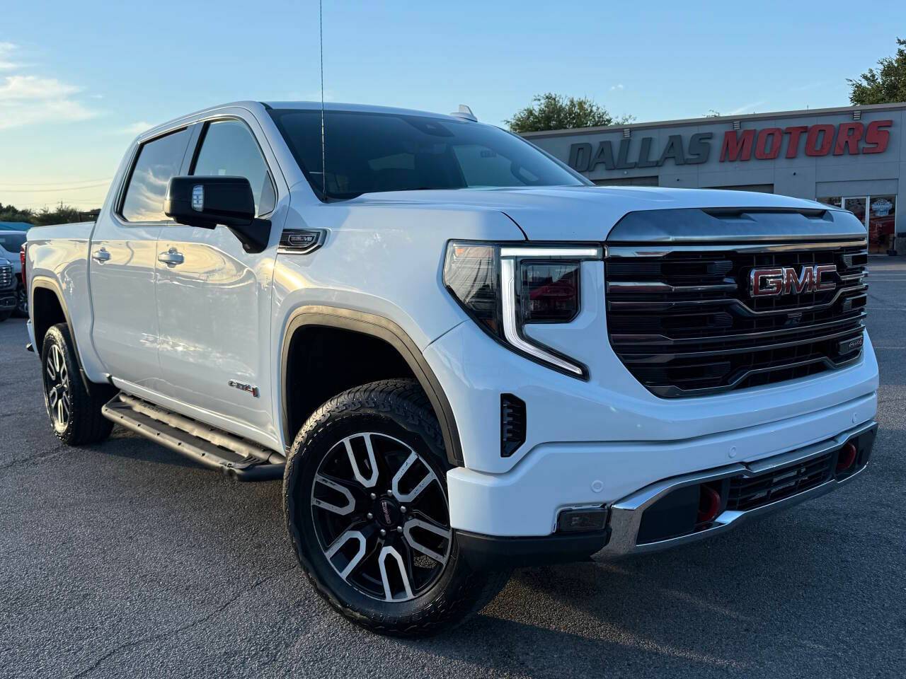 2024 GMC Sierra 1500 AT4 — Pickup Truck — 14,204 mi — Garland, TX