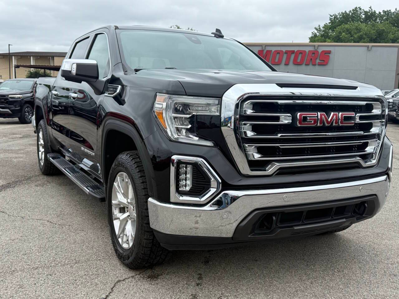2020 GMC Sierra 1500 SLT — Pickup Truck — 57,903 mi — Garland, TX