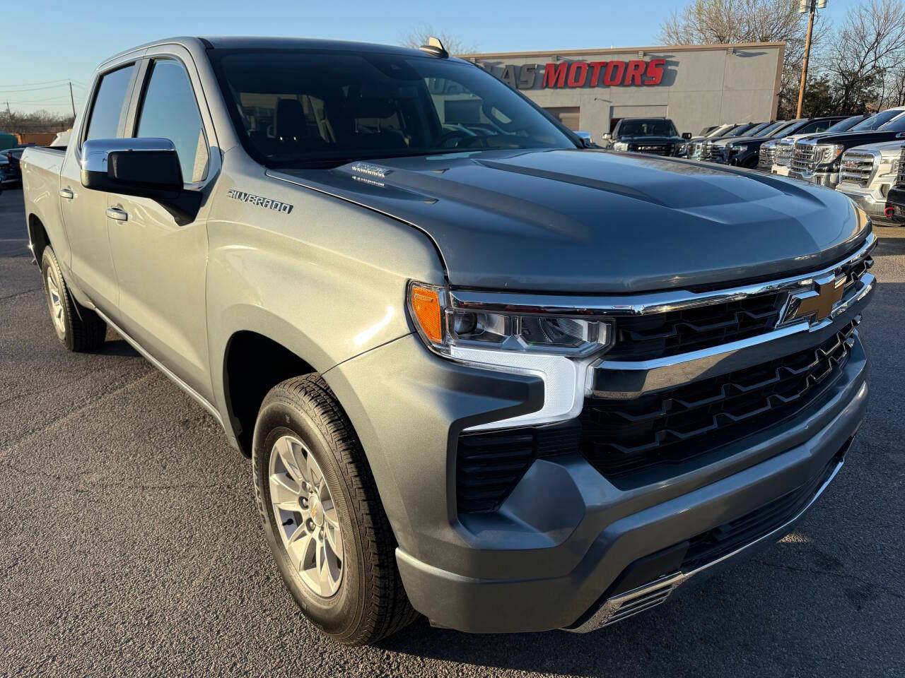 2023 Chevrolet Silverado 1500 LT — Pickup Truck — 4,150 mi — Garland, TX