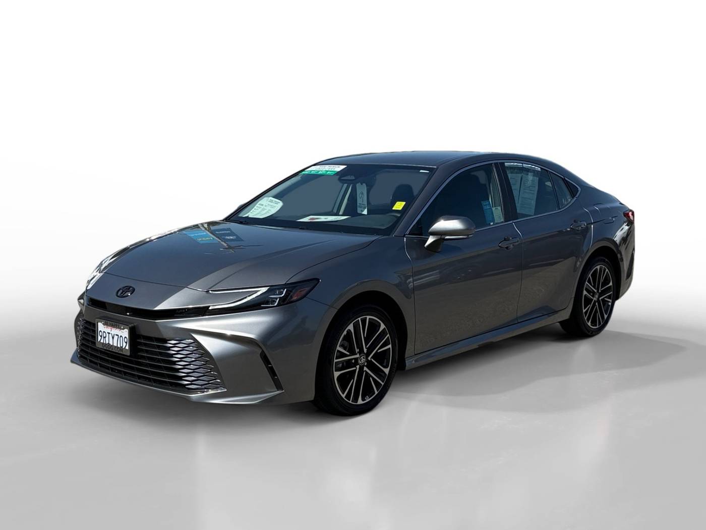 2025 Toyota Camry XLE — Sedan — 3,584 mi — Santa Clara, CA