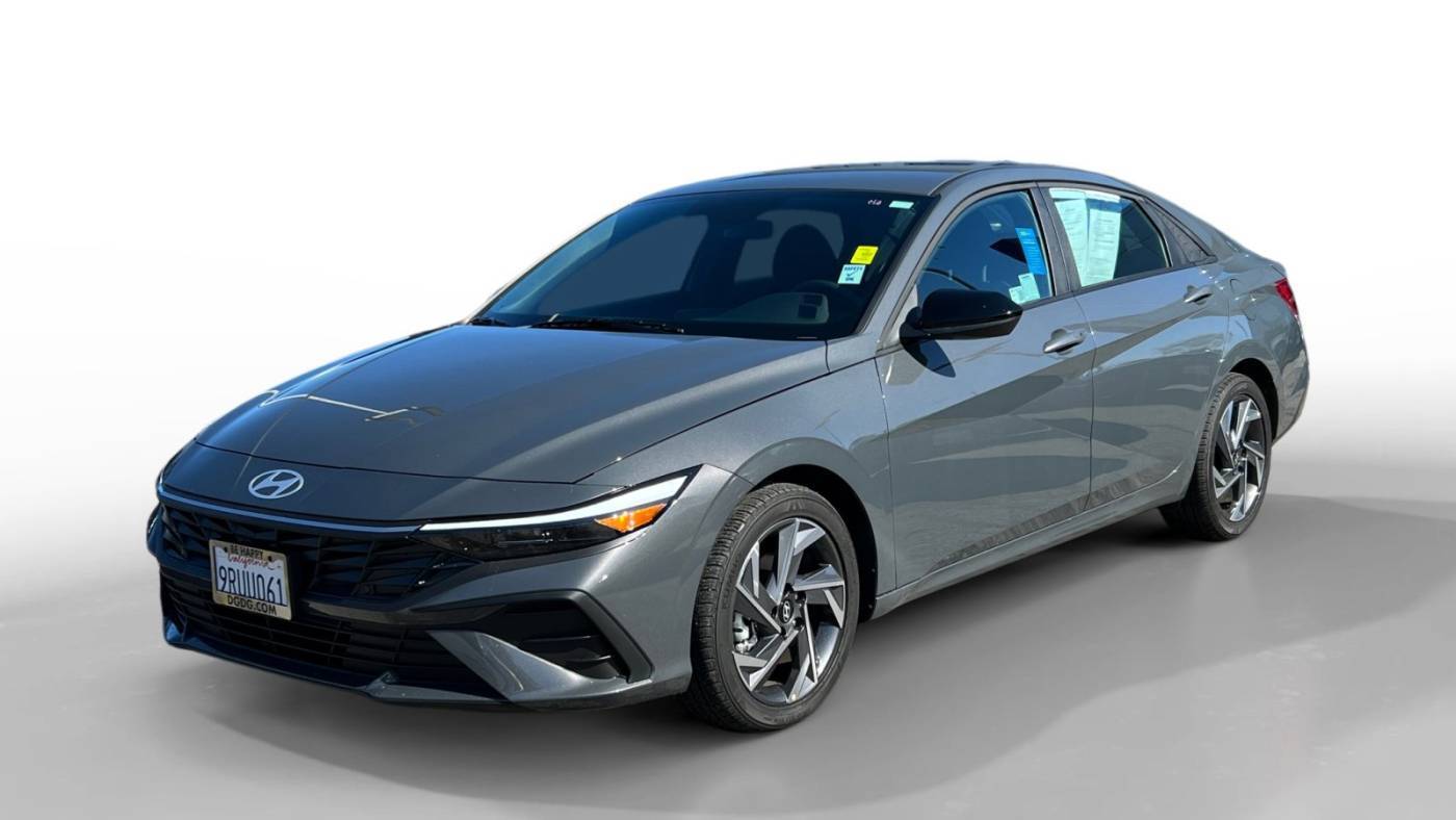 2025 Hyundai Elantra SEL Sport — Sedan — 987 mi — Santa Clara, CA