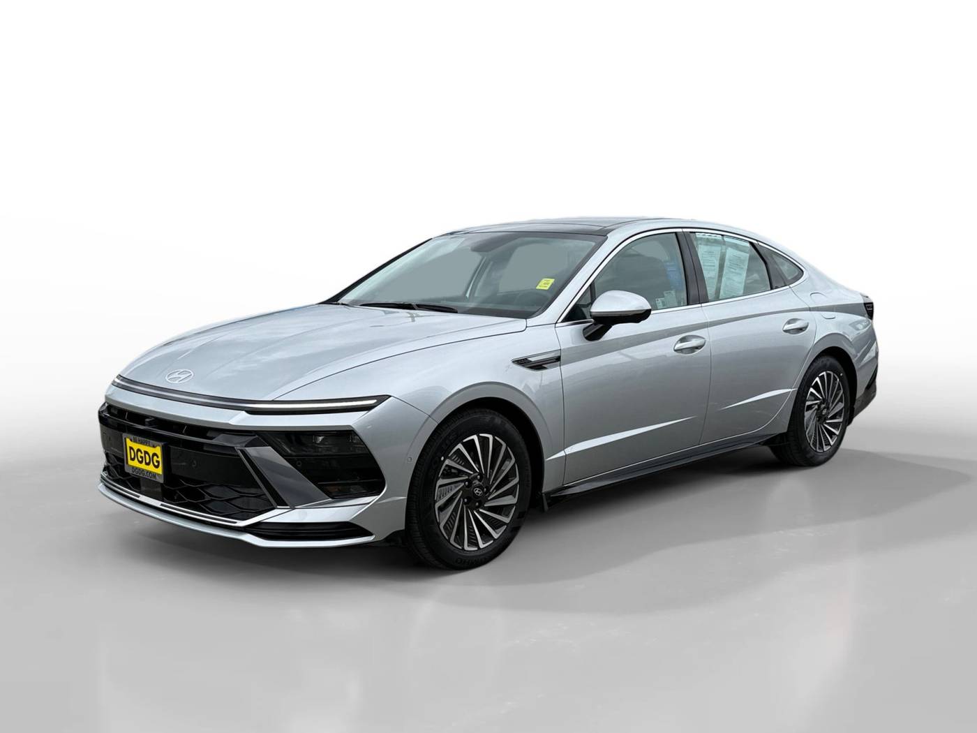 2025 Hyundai Sonata Hybrid Limited — Sedan — 25 mi — Santa Clara, CA