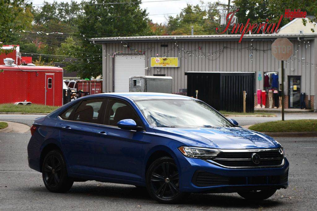 2022 Volkswagen Jetta SE — Sedan — 68,073 mi — Manassas, VA