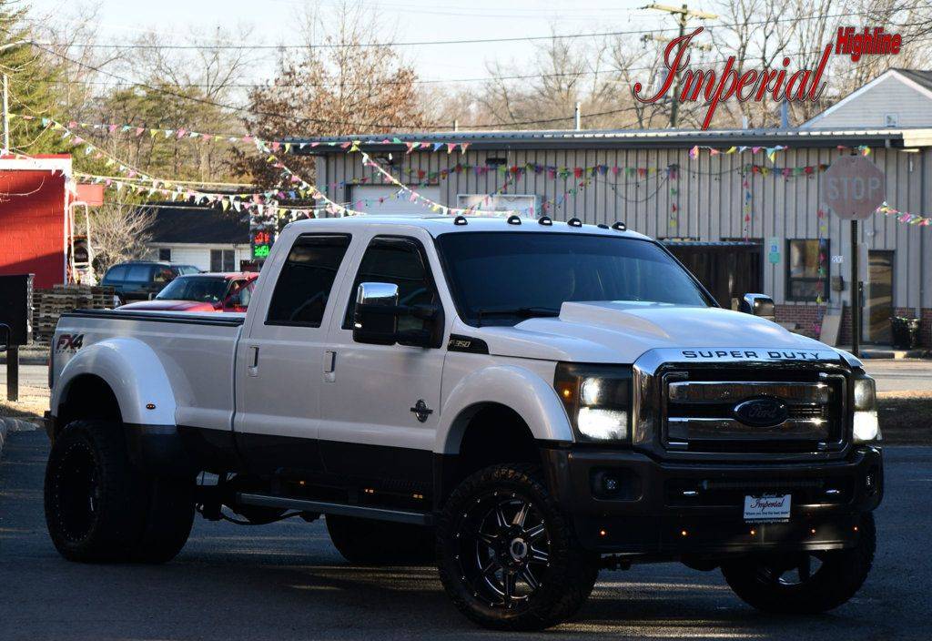 2016 Ford Super Duty F-350 Lariat — Pickup Truck — 117,841 mi — Manassas, VA