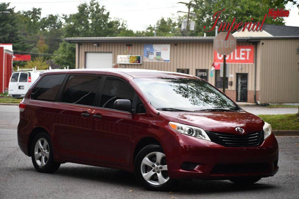 2014 Toyota Sienna L — Minivan — 103,726 mi — Manassas, VA