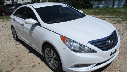 2013 Hyundai Sonata SE — Sedan — 99,000 mi — Austin, TX