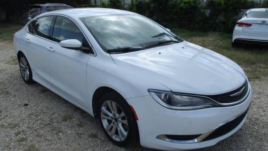 2015 Chrysler 200 Limited — Sedan — 128,000 mi — Austin, TX