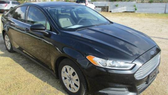 2013 Ford Fusion S — Sedan — 99,000 mi — Austin, TX