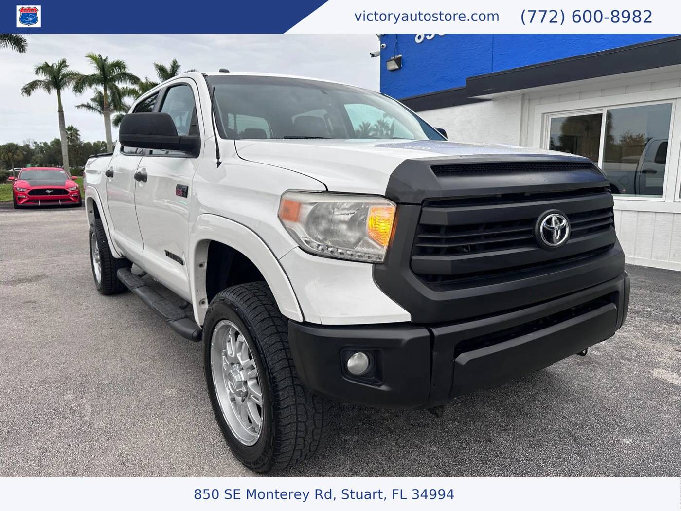 2015 Toyota Tundra SR5 — Pickup Truck — 176,799 mi — Stuart, FL