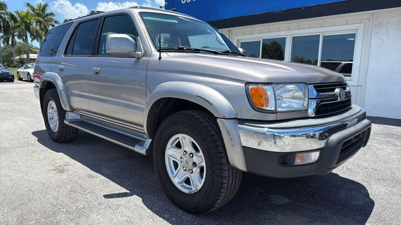 2002 Toyota 4Runner SR5