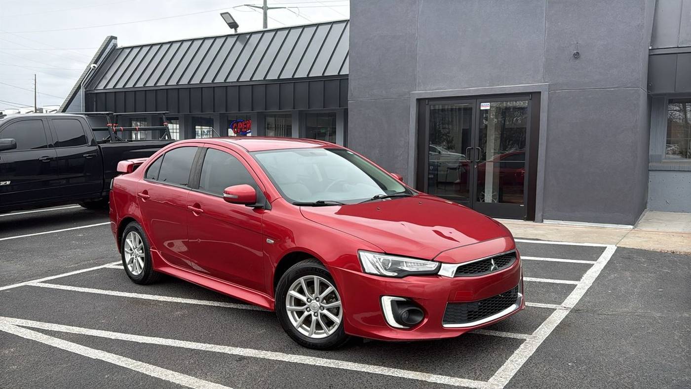 2016 Mitsubishi Lancer ES