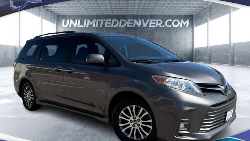 2020 Toyota Sienna XLE — Minivan — 113,327 mi — Denver, CO