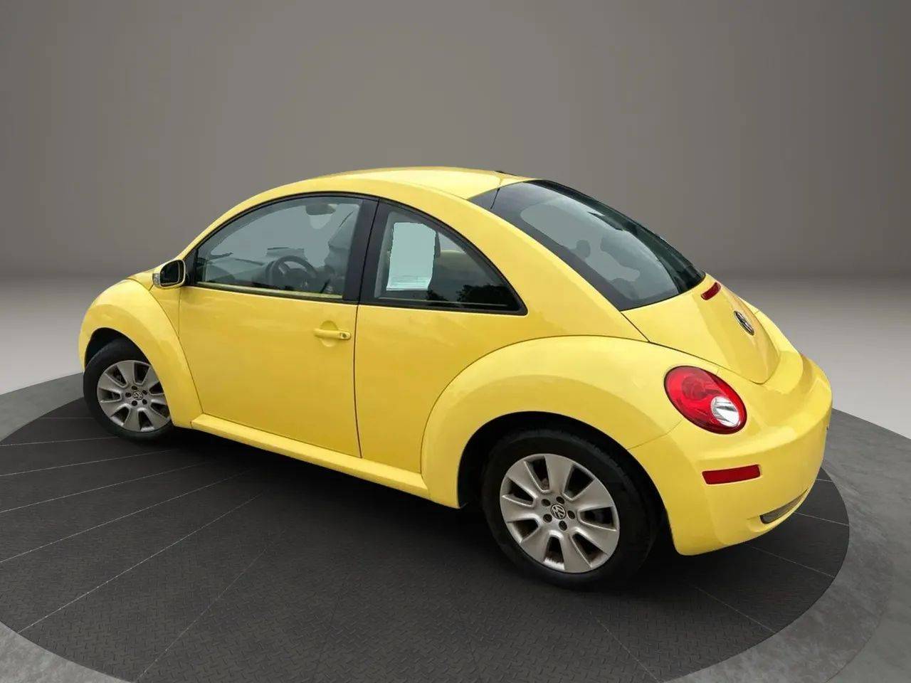 2008 Volkswagen New Beetle S — Hatchback — 75,485 mi — Falls Church, VA
