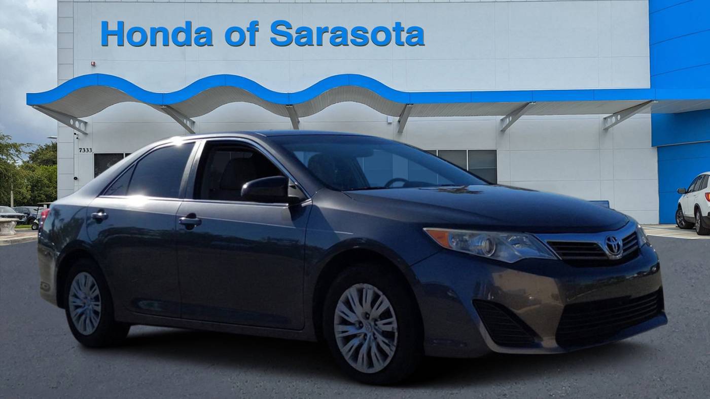 2014 Toyota Camry L — Sedan — 90,770 mi — Sarasota, FL