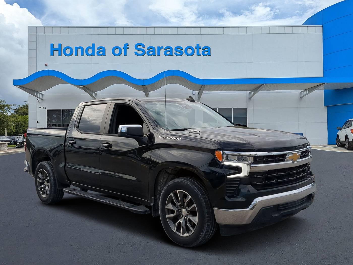 2022 Chevrolet Silverado 1500 LT — Pickup Truck — 35,141 mi — Sarasota, FL